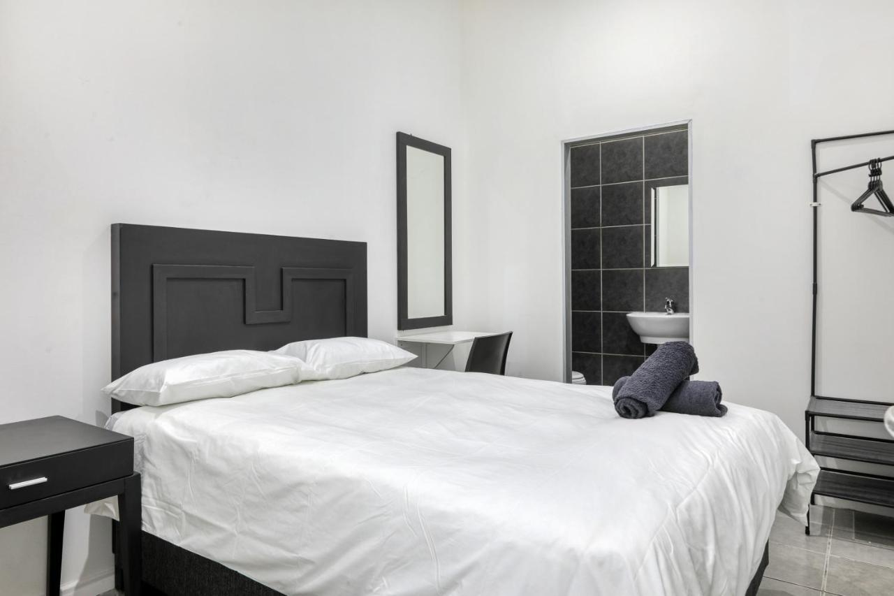 Inn & Out Express Sea Point Cape Town Ngoại thất bức ảnh