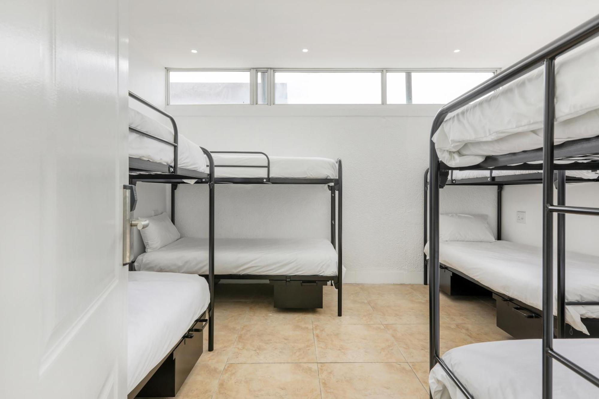 Inn & Out Express Sea Point Cape Town Ngoại thất bức ảnh